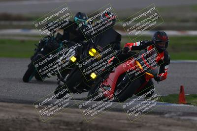 media/Nov-30-2025-TrackDaz (Sun) [[d8b22663df]]/B Group/Session 2 (Sunset)/